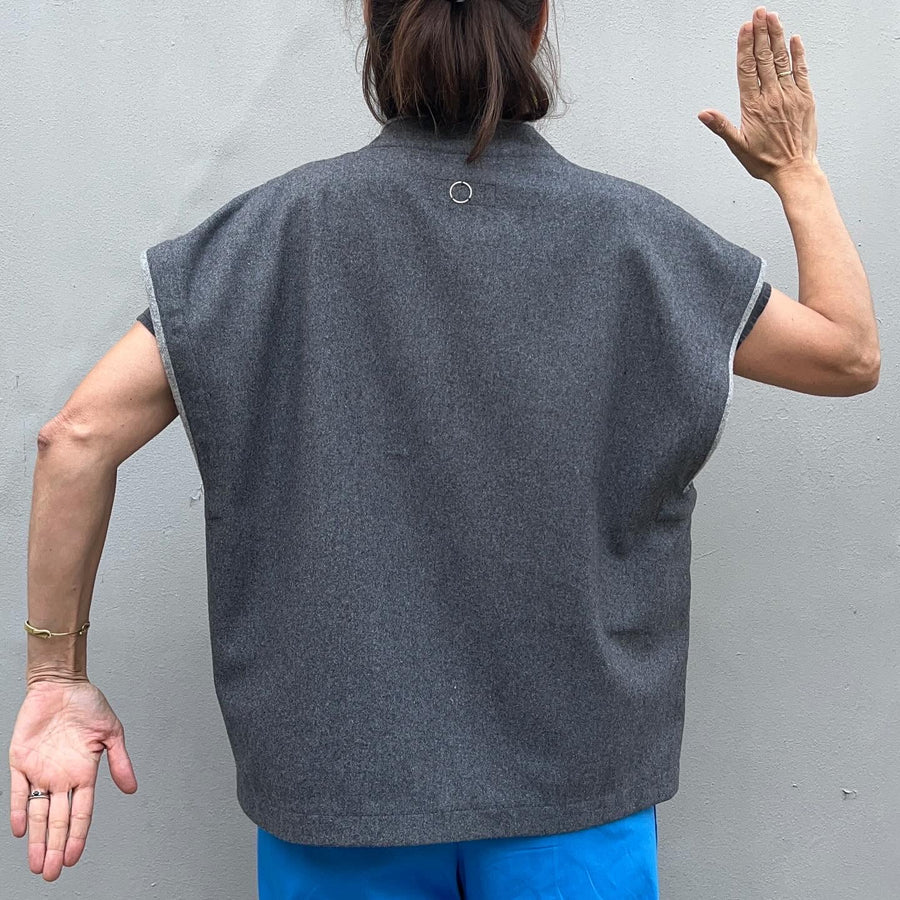 Kmizelka ASO grey wool