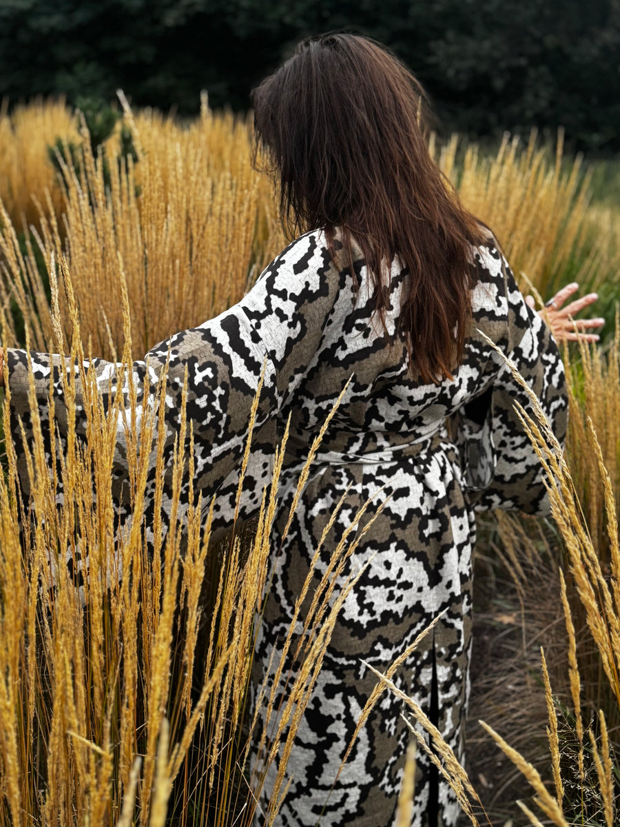 Kimono WILD LAND long