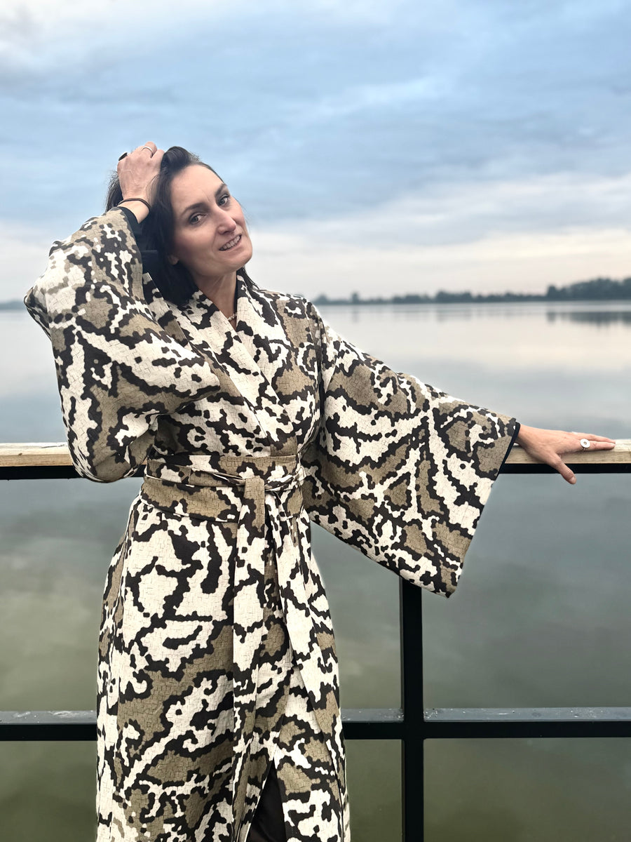 Kimono WILD LAND long