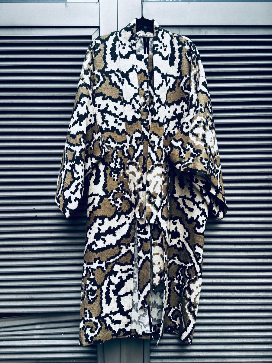 Kimono WILD LAND long