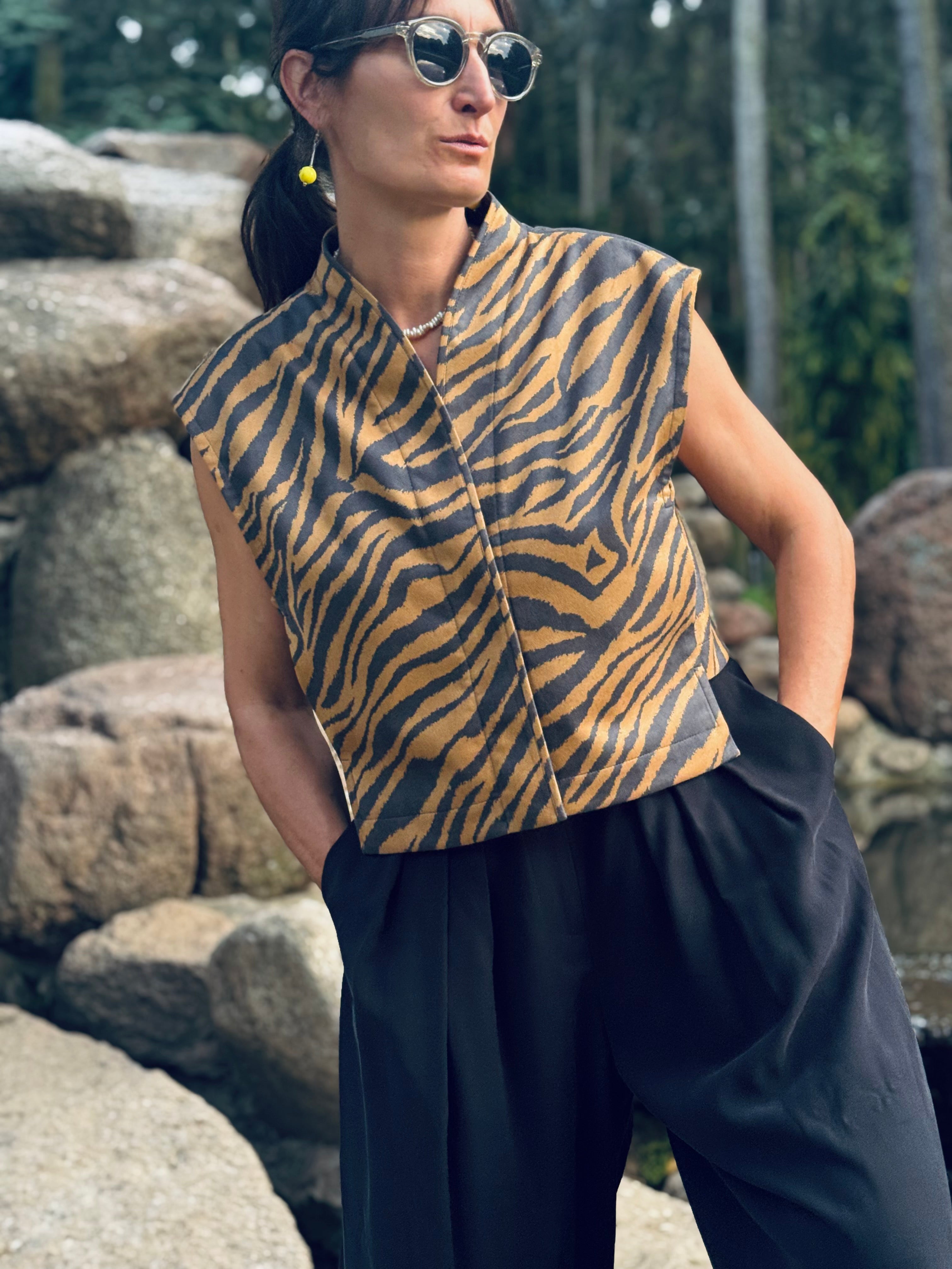 Kamizelka EMI Zebra Brown