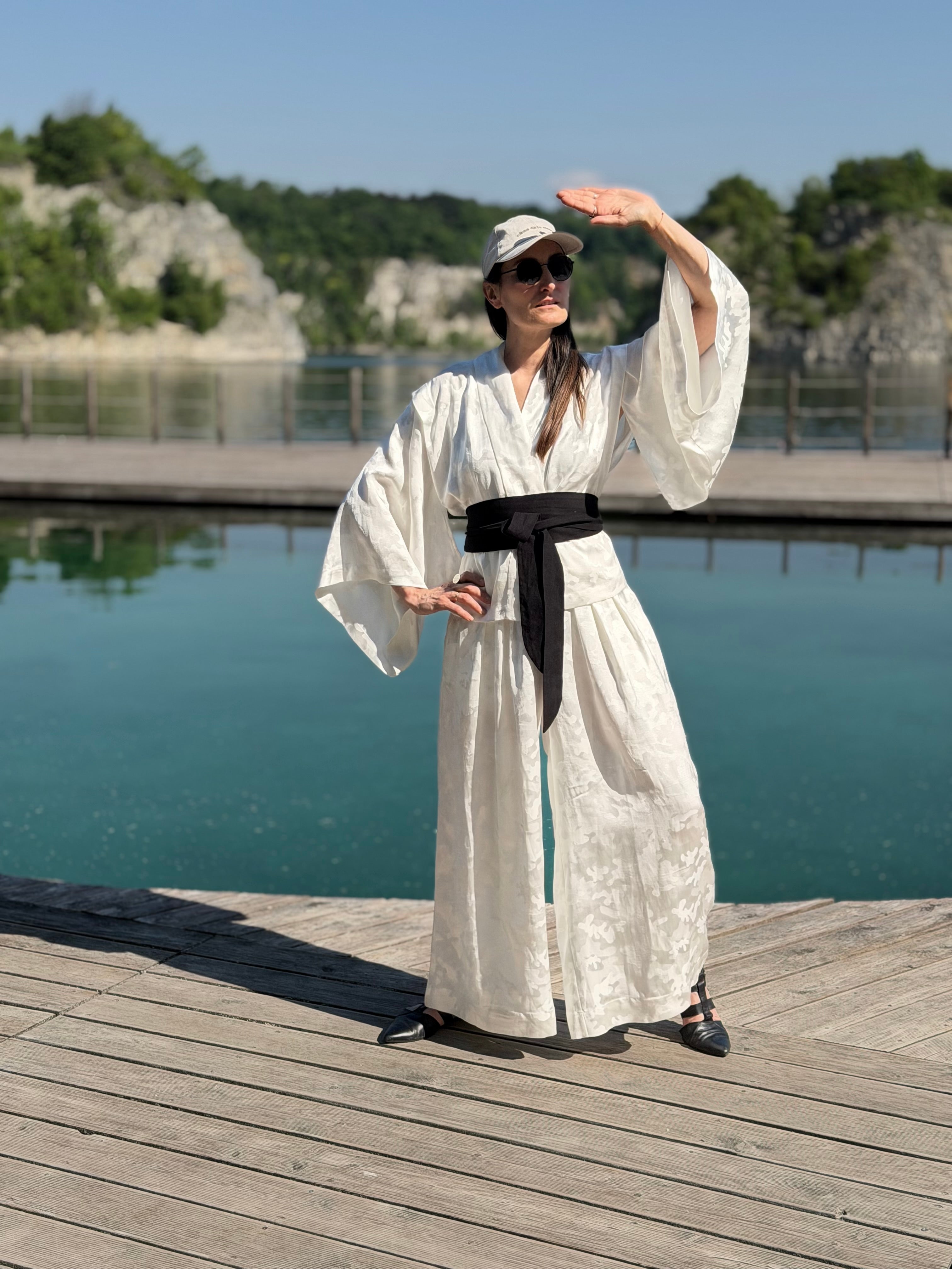kimono WHITE JACQUARD