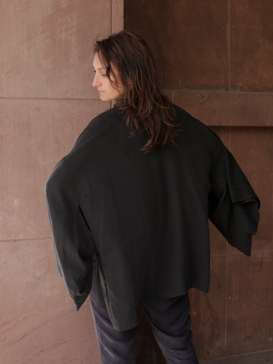 kimono JIN じん black tencel
